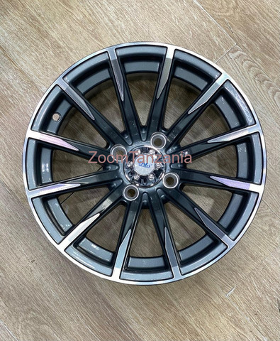 Car Rim - 3/3