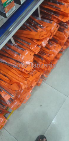 Drill bits at all sizes - 2/3