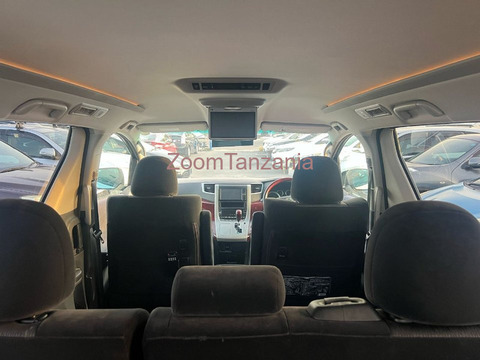 Toyota Alphard - 5/6