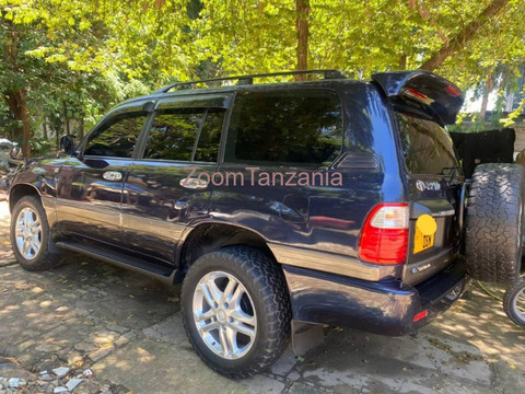 Landcruiser. Ihdt.      2003 - 6/6