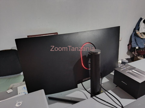 Curved 34 inch gaming monitor - 3/5