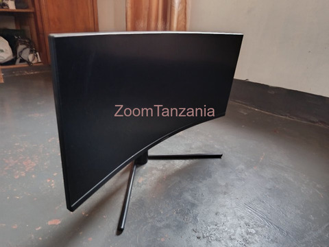 Curved 34 inch gaming monitor - 4/5