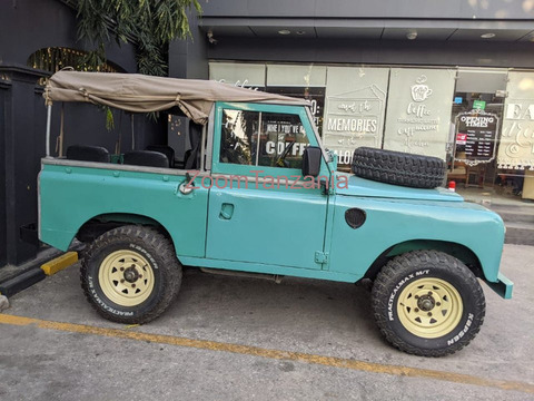 Defender.         2000 - 4/6