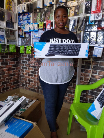Wireless Keyboard - 3/6
