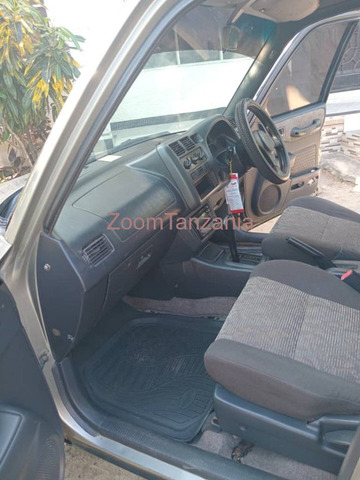 Rav 4.       1998 - 4/6