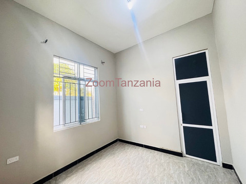 Nyumba mpya inapangishwa bugando hosp - mwanza - 5/6