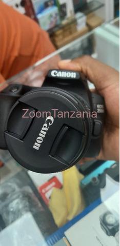 Canon EOS 250D - 4/4
