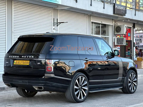 Range rover  vogue.    2019 - 6/6