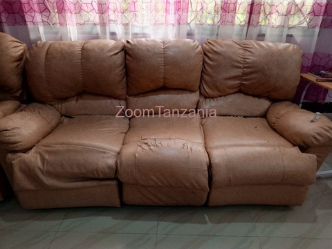 Recliner leather sofa - 6/6