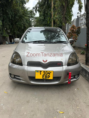 Toyota Vitz RS