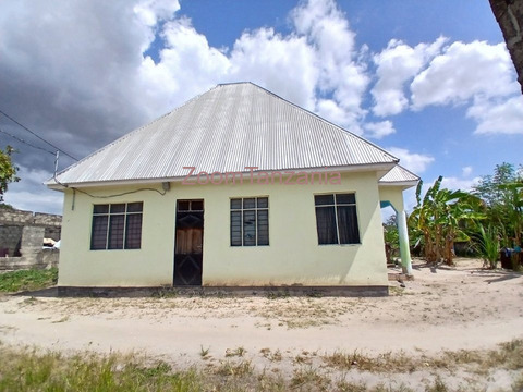 Nyumba Inauzwa (HOUSE FOR SALE) - 2/6