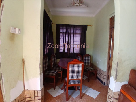 Nyumba Inauzwa (HOUSE FOR SALE) - 5/6