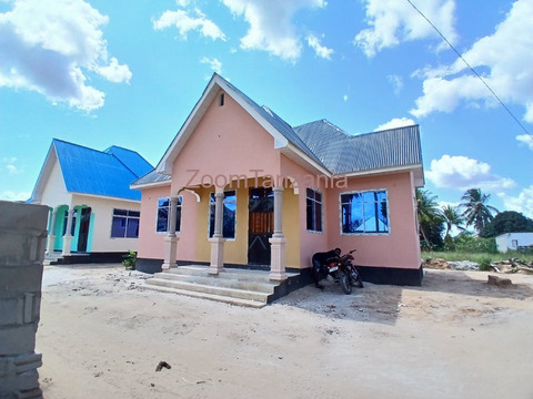NYUMBA INAUZWA MILIONI 36 TU! - 2/4