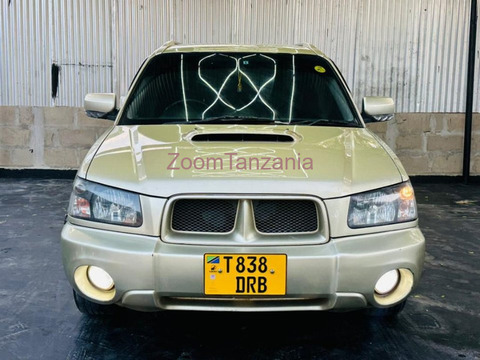 Forester.          2005 - 1/6