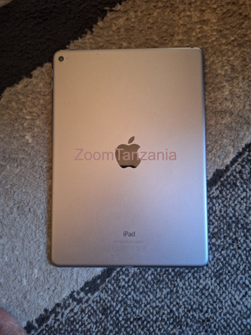 Apple iPad Air 2 - 2/4