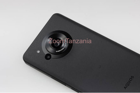 Aquos R7 simu Nzuri sana tshs:385,000/= - 2/3