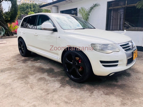 Volkswagen Touareg - 2/6