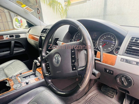 Volkswagen Touareg - 6/6