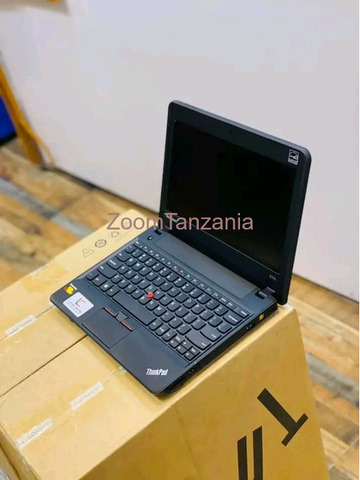 Lenovo x130 - 2/4
