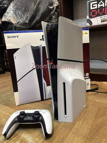 Sony Playstation 5 - 4/4