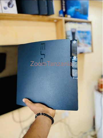 Sony Playstation 3 slim - 2/4