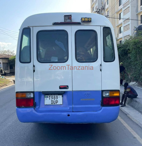 TOYOTA COASTER 1HZ - 3/6