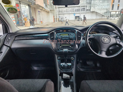 Toyota Kluger 2002 - 6/6