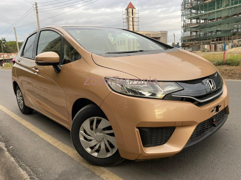 Honda Fit 2013 - 1/6