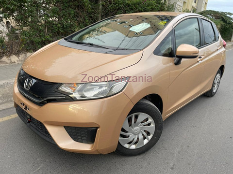 Honda Fit 2013 - 2/6