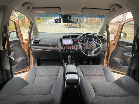 Honda Fit 2013 - 5/6