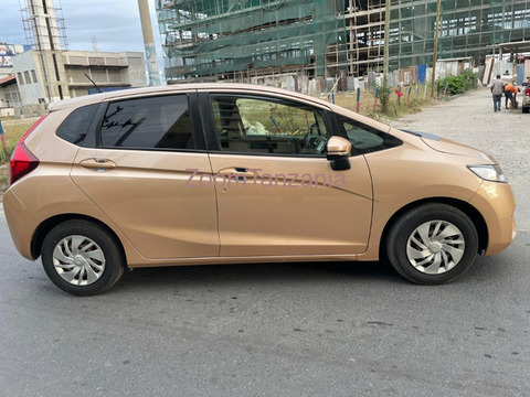 Honda Fit 2013 - 6/6
