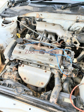 2000 Toyota Carina Si - 3/6