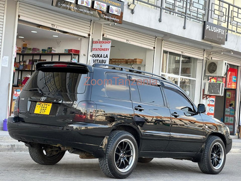 2006 Toyota Kluger - 3/6