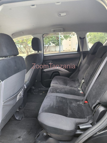 MITSUBISHI OUTLANDER - 6/6