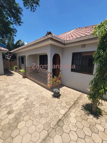 House For Rent In Sakina Arusha 2 Bedroom - 1/6