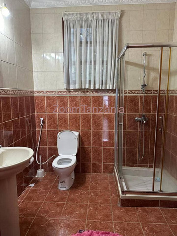 3 Bedrooms House For Rent in Masaki Dar es Salaam - 5/6