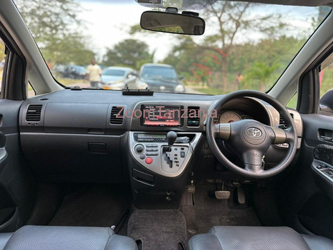2006 Toyota Wish - 5/5