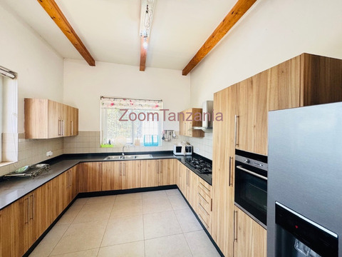 3 Bedroom House For Sale in Ilemela Mwanza - 3/6