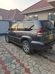 2005 Toyota Land Cruiser Prado