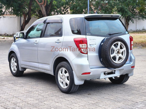2007 Toyota Rush - 4/6
