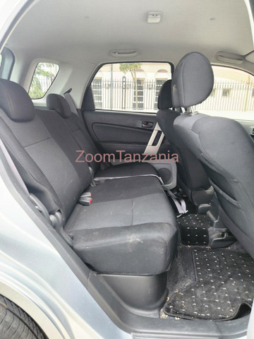 2007 Toyota Rush - 5/6