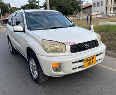 2003 Toyota RAV4 Kilitime White Color