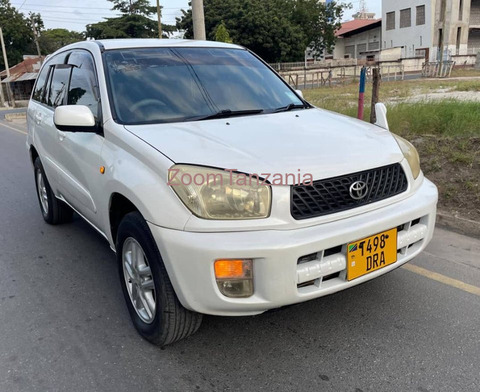 2003 Toyota RAV4 Kilitime White Color - 4/6
