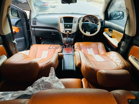 2008 Toyota Harrier Black Color - 5/6