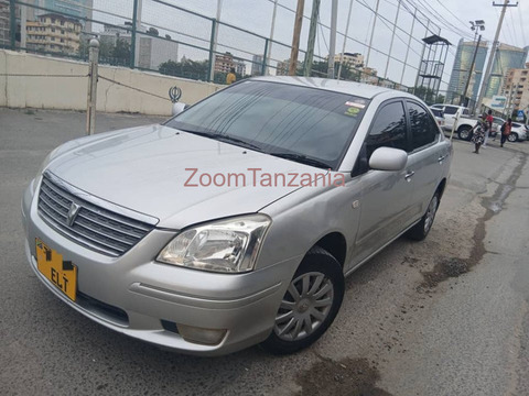2006 Toyota Premio F Silver Color - 4/4