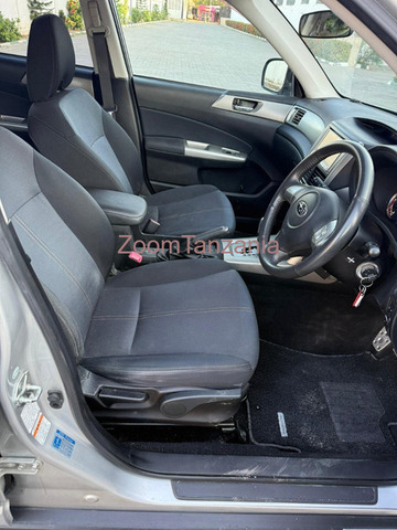 2008 Subaru Forester Silver Color - 3/5