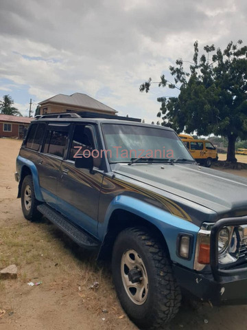 2005 Nissan Patrol TD42 Blue Color - 6/6
