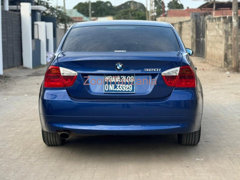 2009 BMW 3 Series Blue Color - 3/6