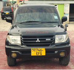2000 Mitsubishi Pajero GDI
