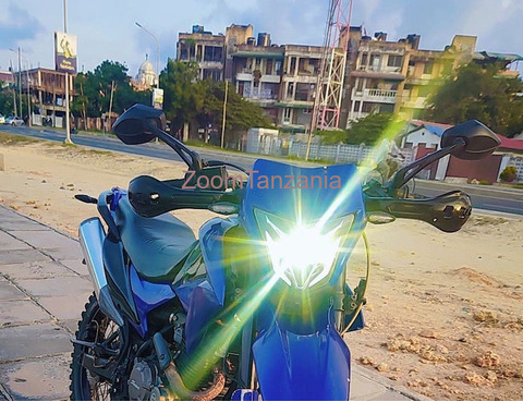 2023 Sinoray Motorcycle ZR165F Blue Color - 1/3